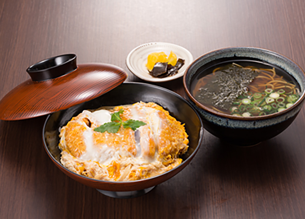かつ丼そばorうどんセット
