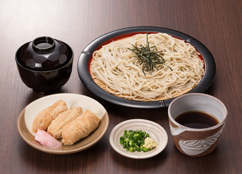 ざるそば定食(いなり・吸物付)
